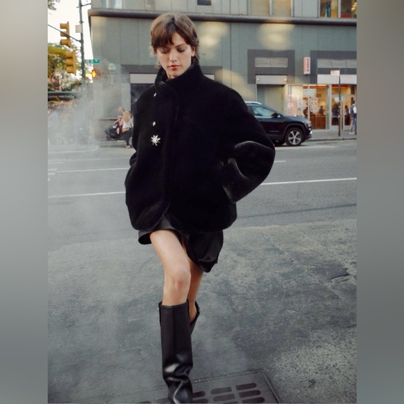 ZARA RHINESTONE JEWEL DETAIL FAUX FUR JACKET COAT ZW COLLECTION | M | NWT - Picture 4 of 12